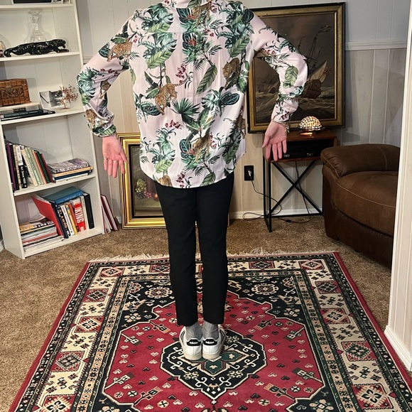 Pink and green leopard graphic button up - Picture 5 of 5